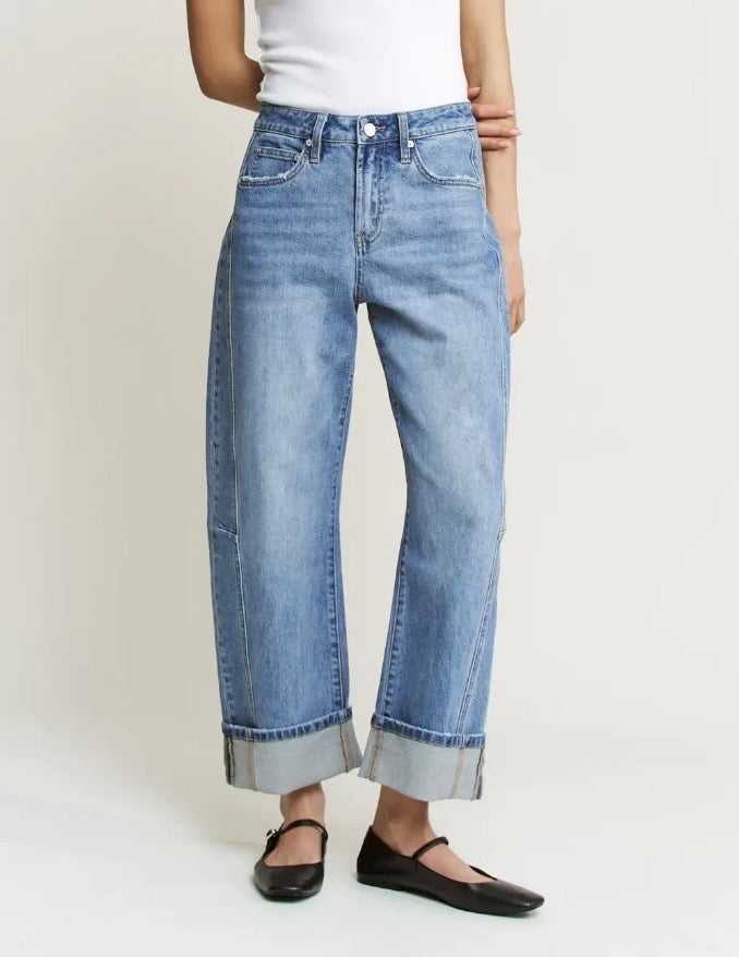 MICA BARREL JEANS